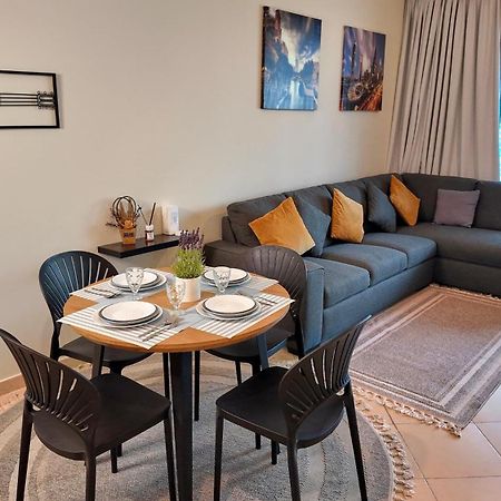 Spacious 2 Bed Apt At Marina High Floor Dubai Exterior foto