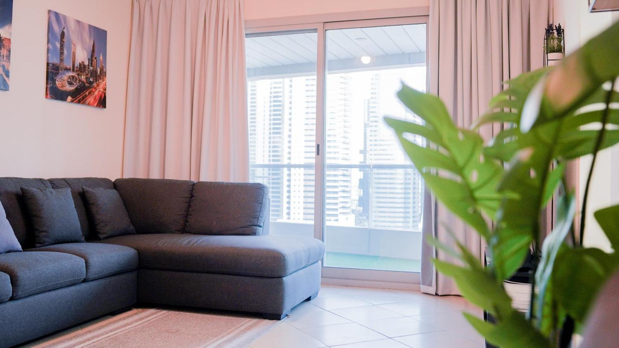 Spacious 2 Bed Apt At Marina High Floor Dubai Exterior foto